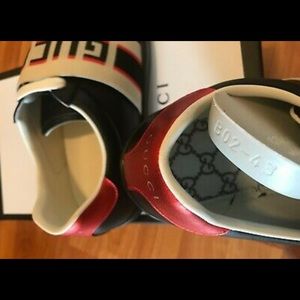 Gucci Shoes for Men size 10